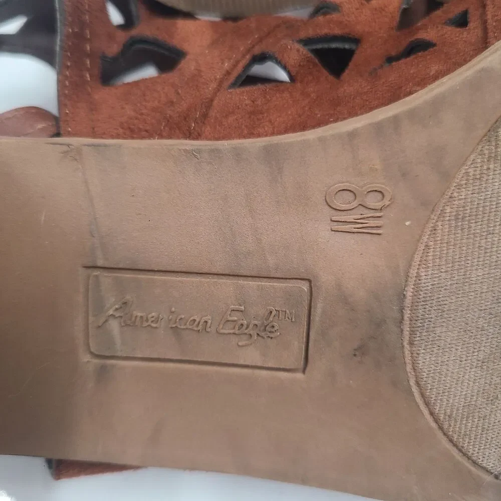 American Eagle Laser/Die Cut Brown Raquel Block Heel Open Toe Sandal Womens 8W
